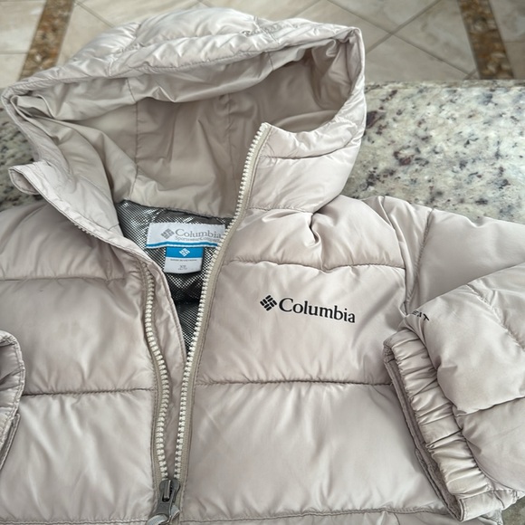 Columbia Jacket with Omni heat - Picture 2 of 6